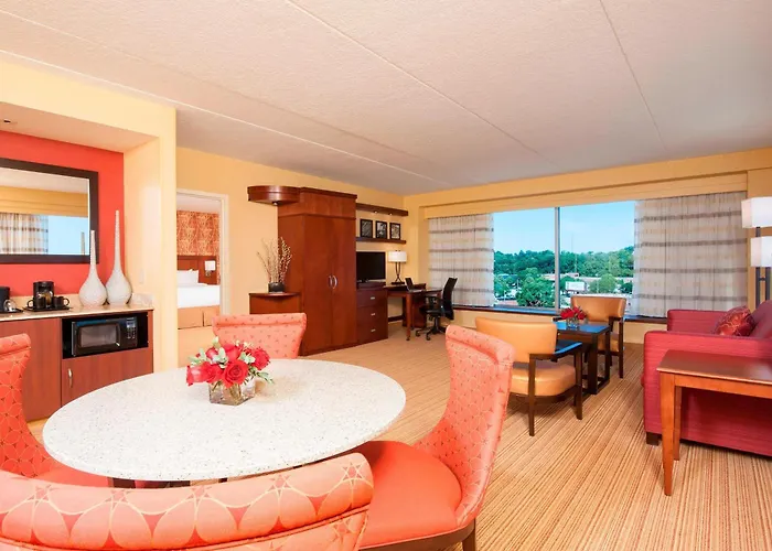 Courtyard Downtown 3* Peoria