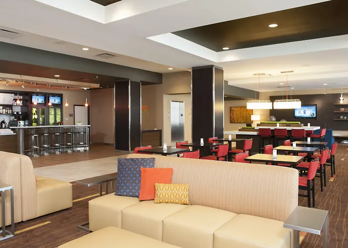 Courtyard Downtown 3* Peoria