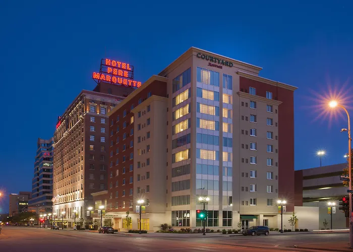 Hotel Courtyard Downtown 3*